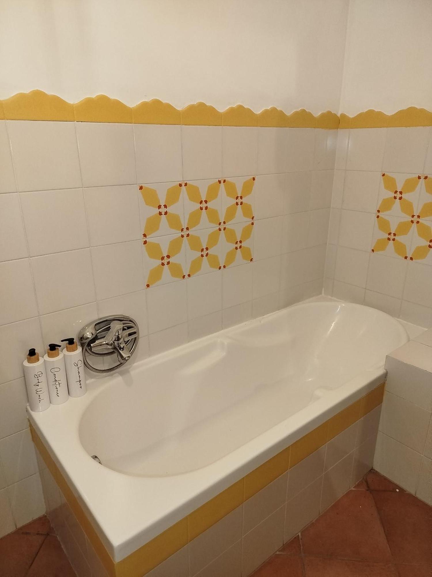 La Casa Di Pietra Bed & Breakfast Fonte Nuova ภายนอก รูปภาพ