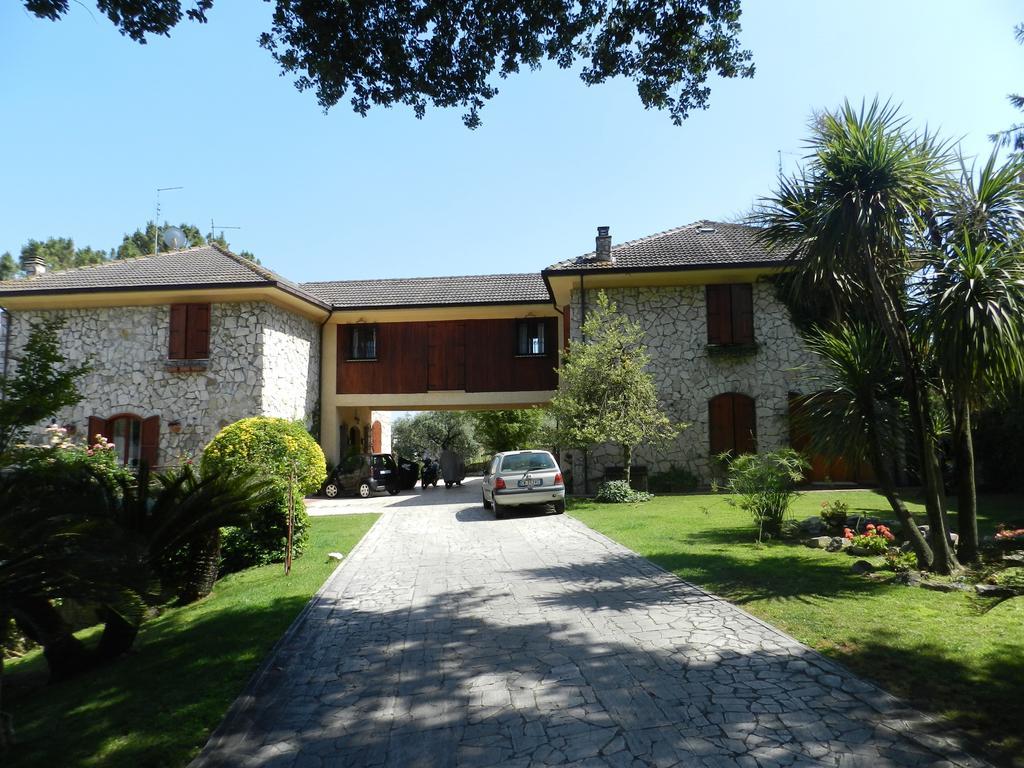 La Casa Di Pietra Bed & Breakfast Fonte Nuova ห้อง รูปภาพ
